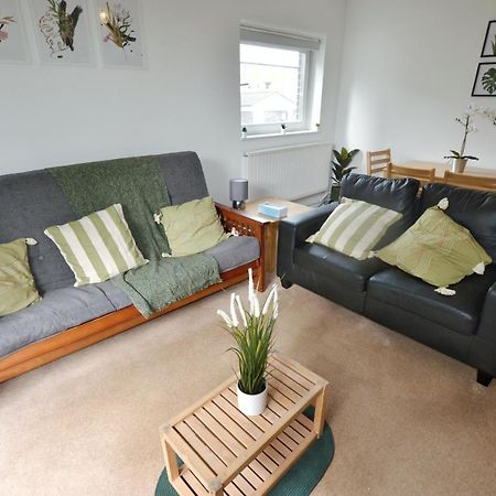 Garden Tower Flat Apartment ลอนดอน ภายนอก รูปภาพ