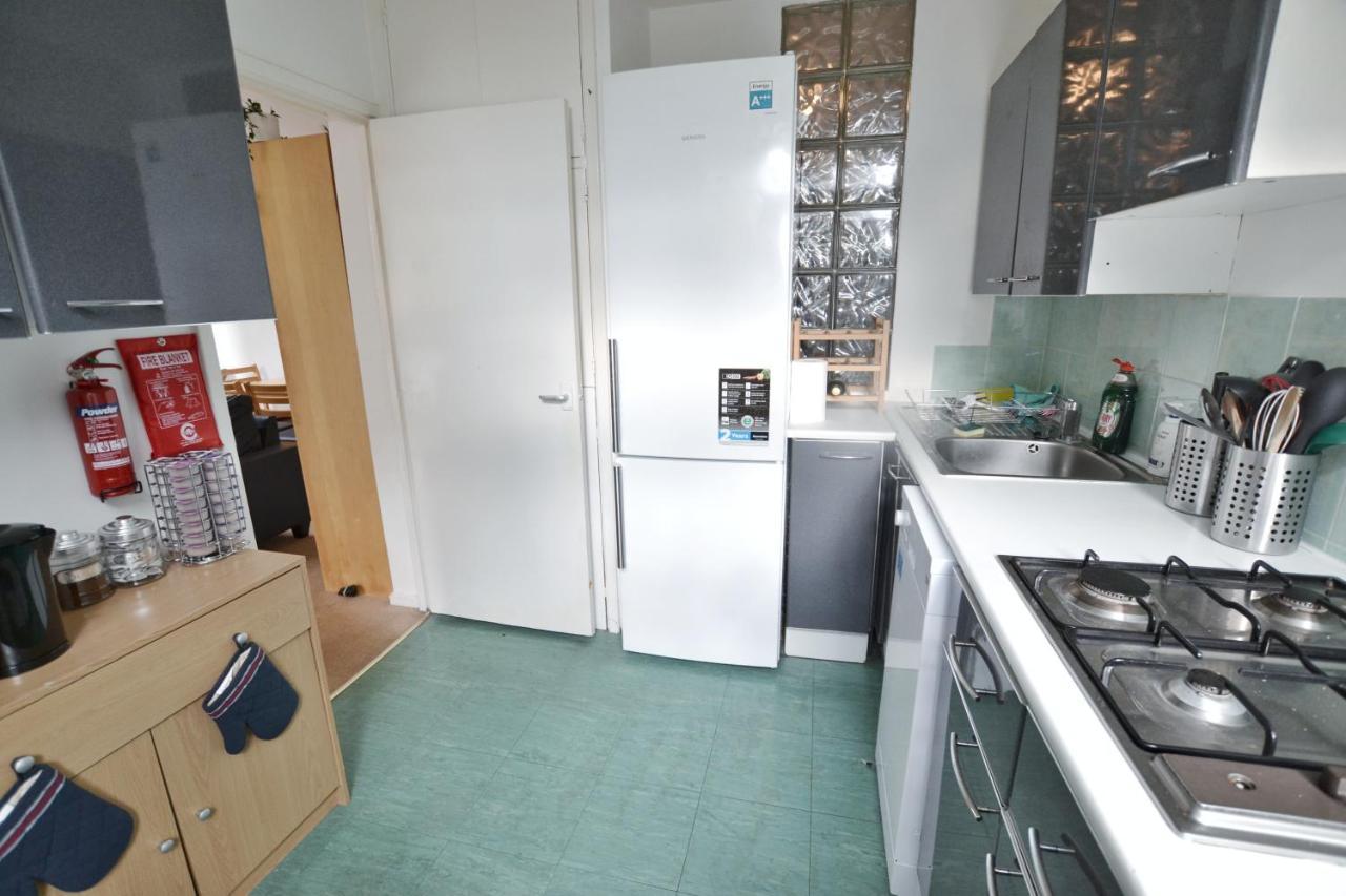 Garden Tower Flat Apartment ลอนดอน ภายนอก รูปภาพ