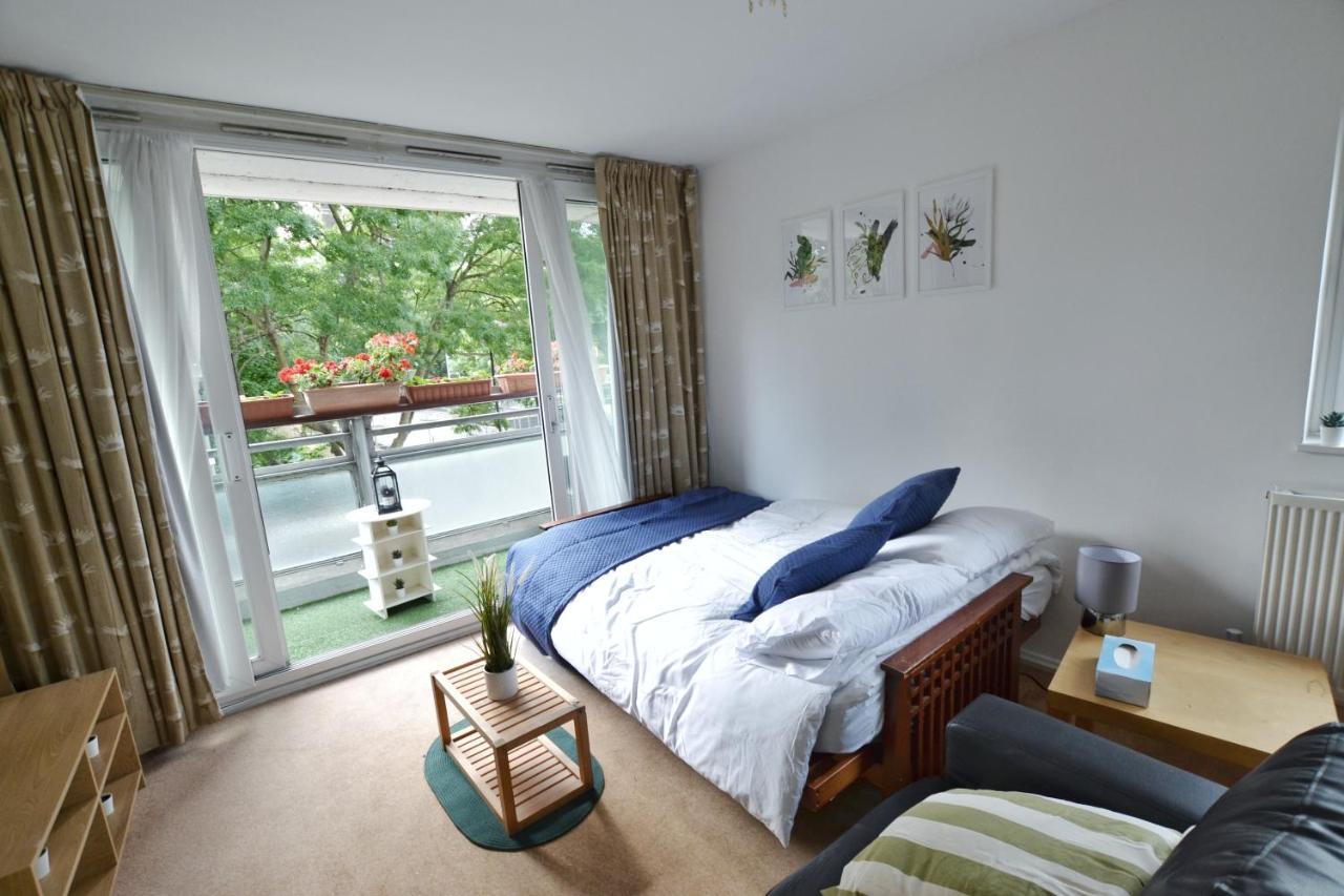 Garden Tower Flat Apartment ลอนดอน ภายนอก รูปภาพ